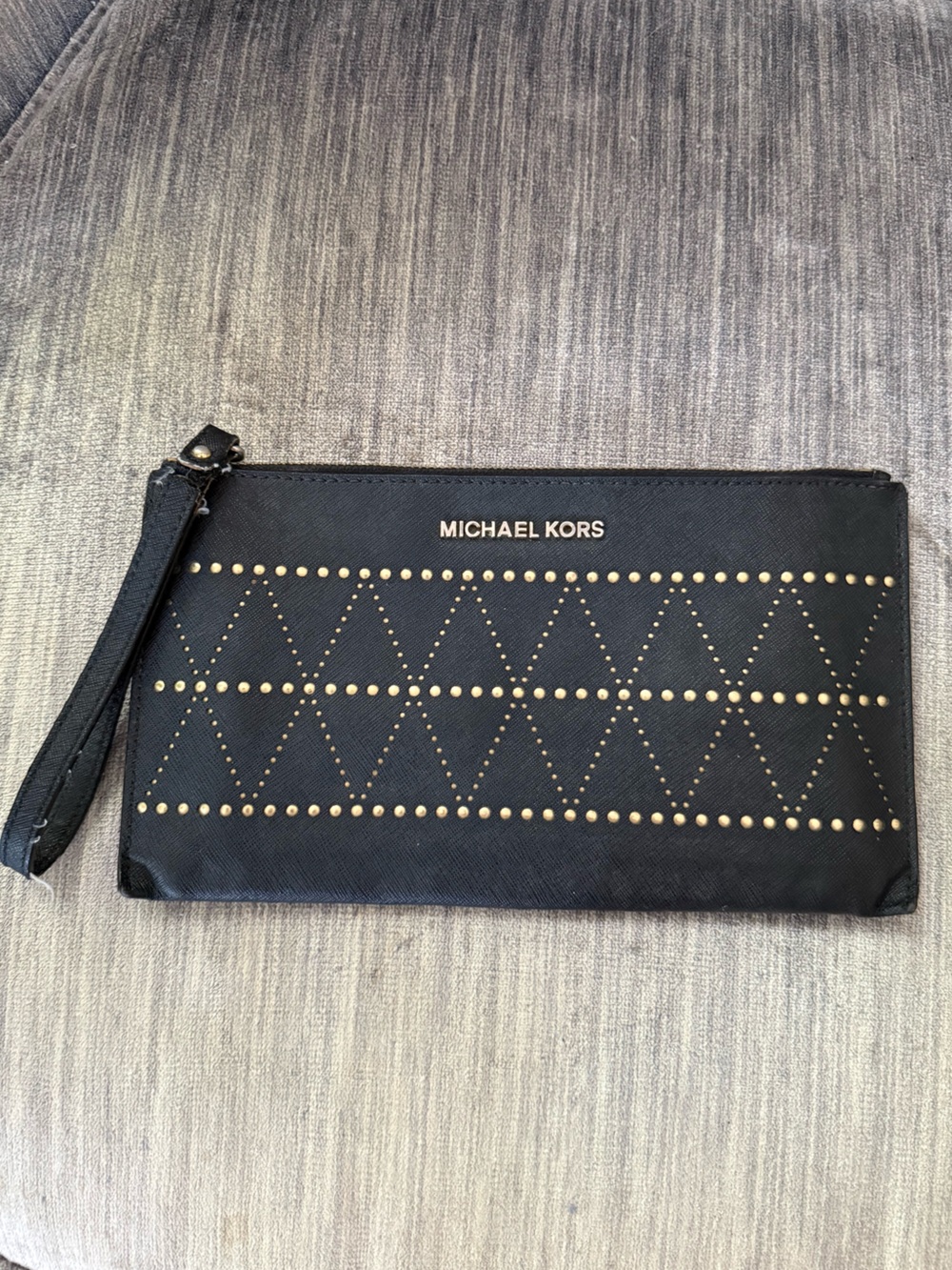 Michael Kors Jet Set Travel XL Zip Clutch